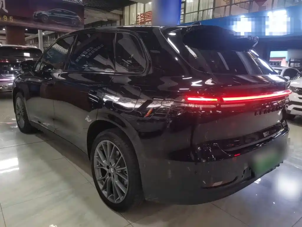 Leapmotor Leapmotor C10 — миниатюра 5