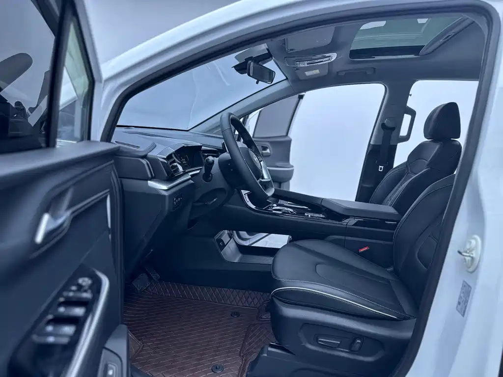 Hyundai Custo — миниатюра 13
