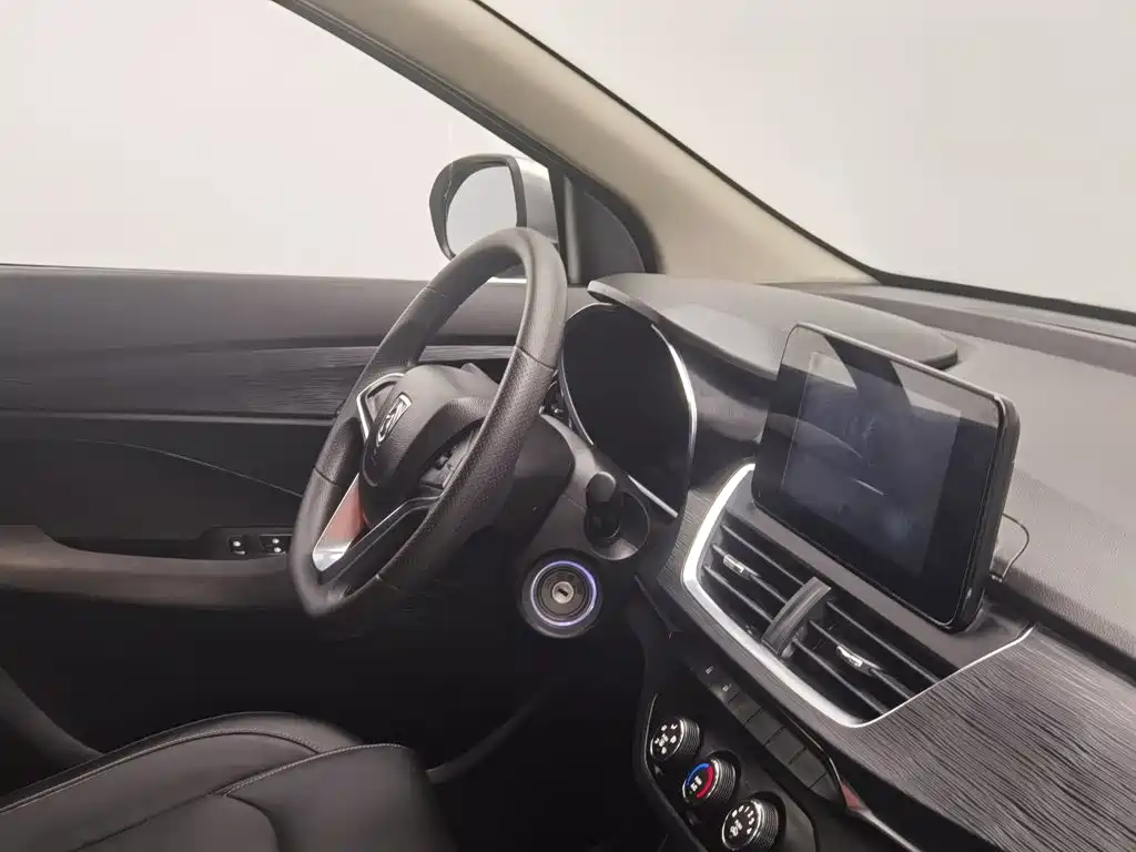 Baojun 360 — миниатюра 22