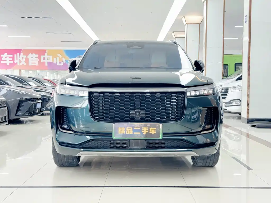 Li Auto ONE 2021 6 мест