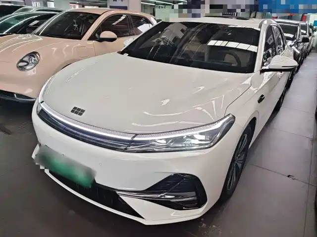 2025 Geely