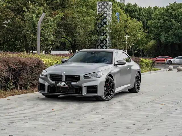BMW M2
