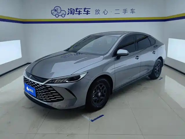 2025 BYD Qin