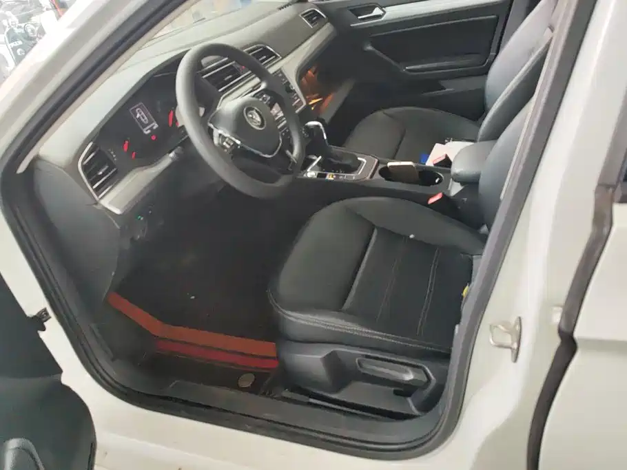 Volkswagen Lamando — миниатюра 9