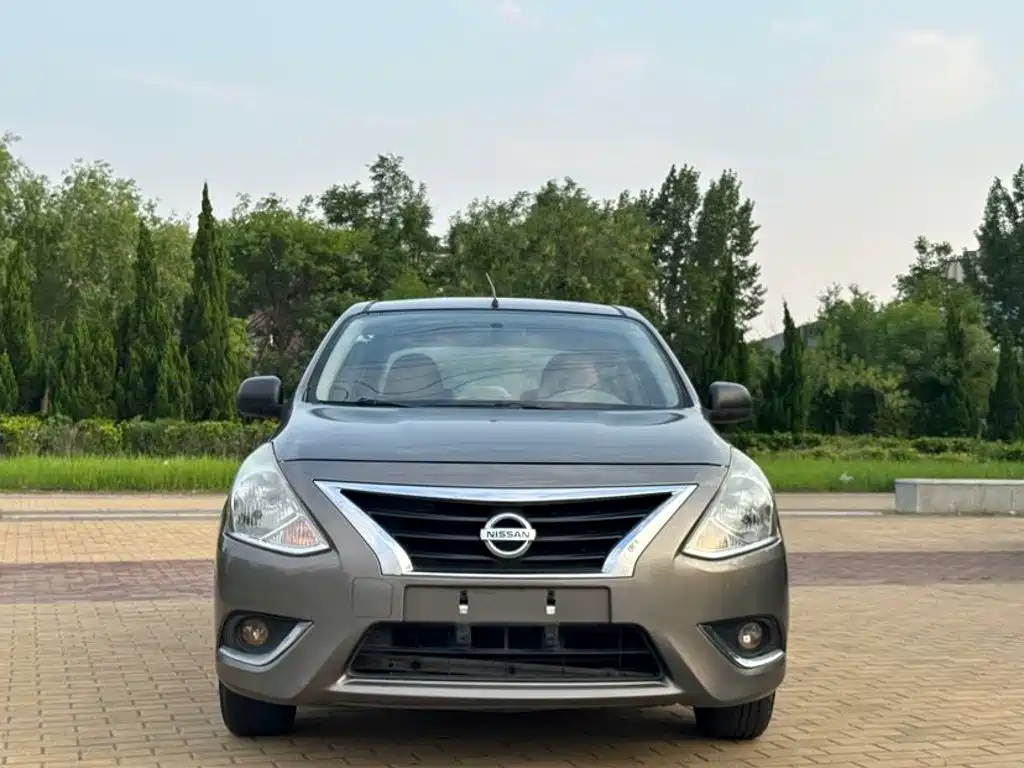 Nissan Sunny — миниатюра 2