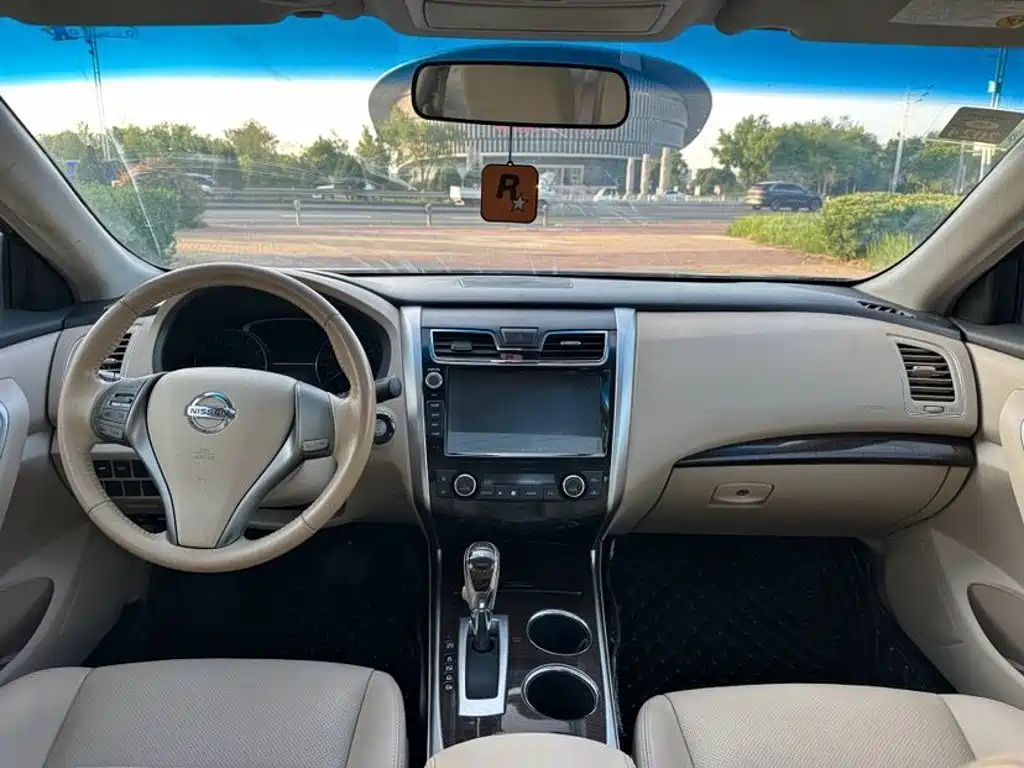 Nissan Teana — миниатюра 9