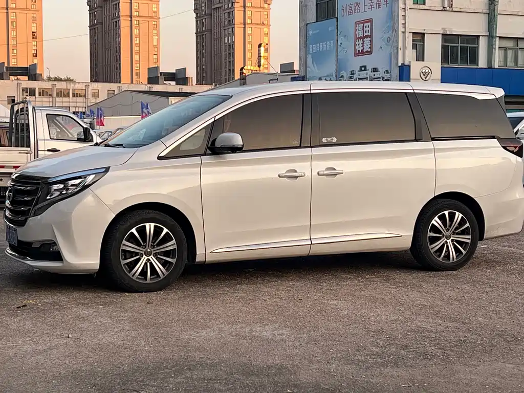 GAC TRUMPCHI M8