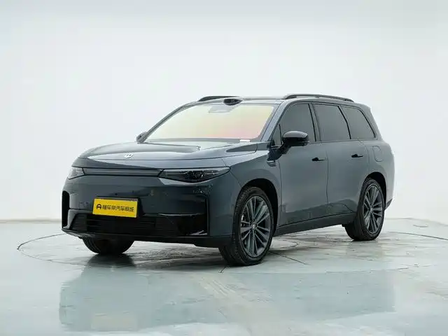Leapmotor C16