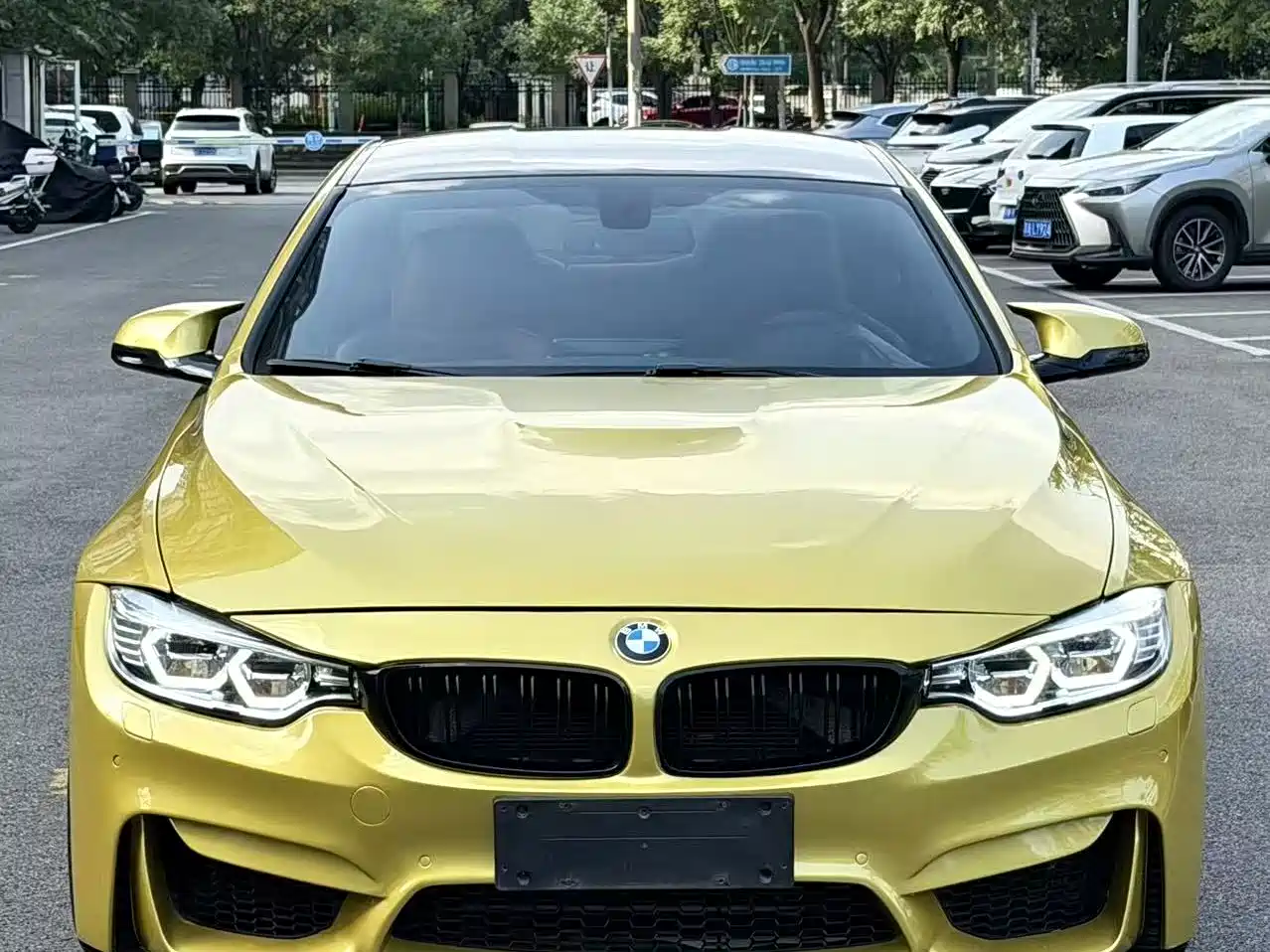 BMW M4