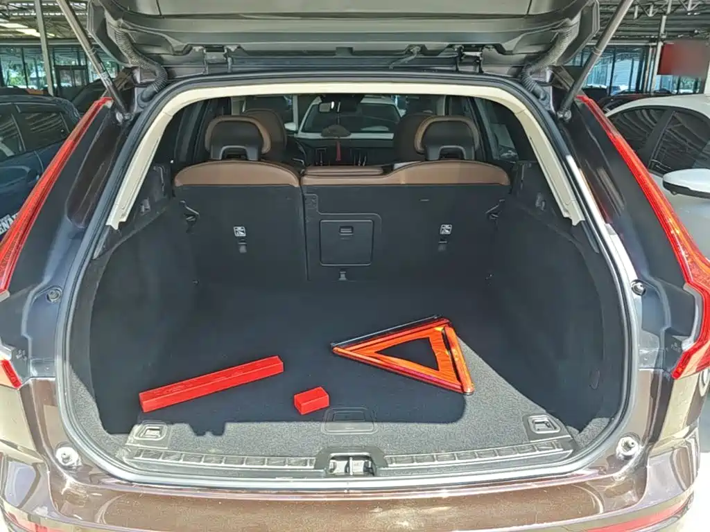 Volvo XC60 — миниатюра 19