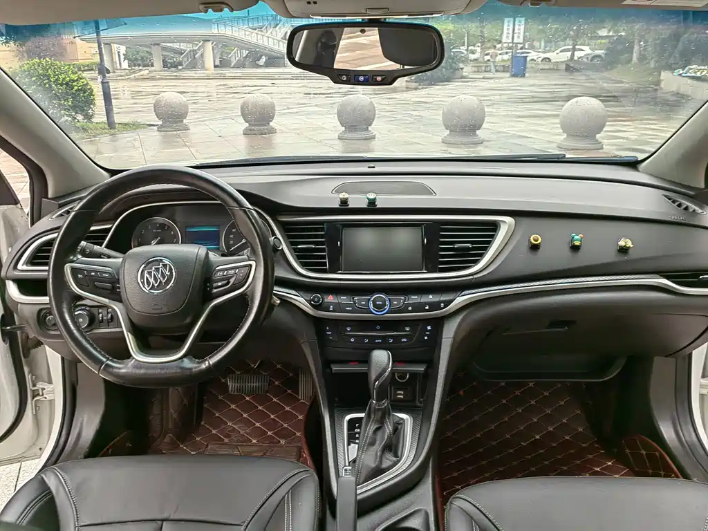 Buick Excelle — миниатюра 12