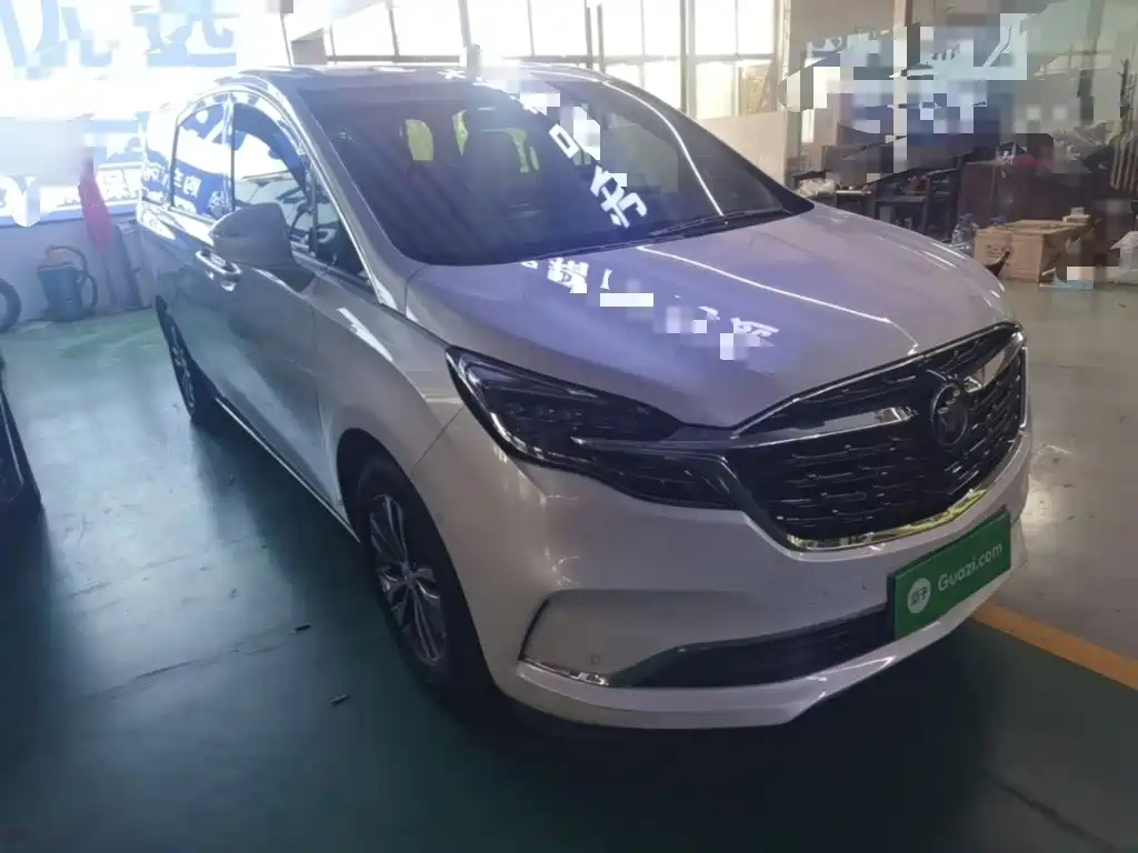 Buick GL8 — миниатюра 4