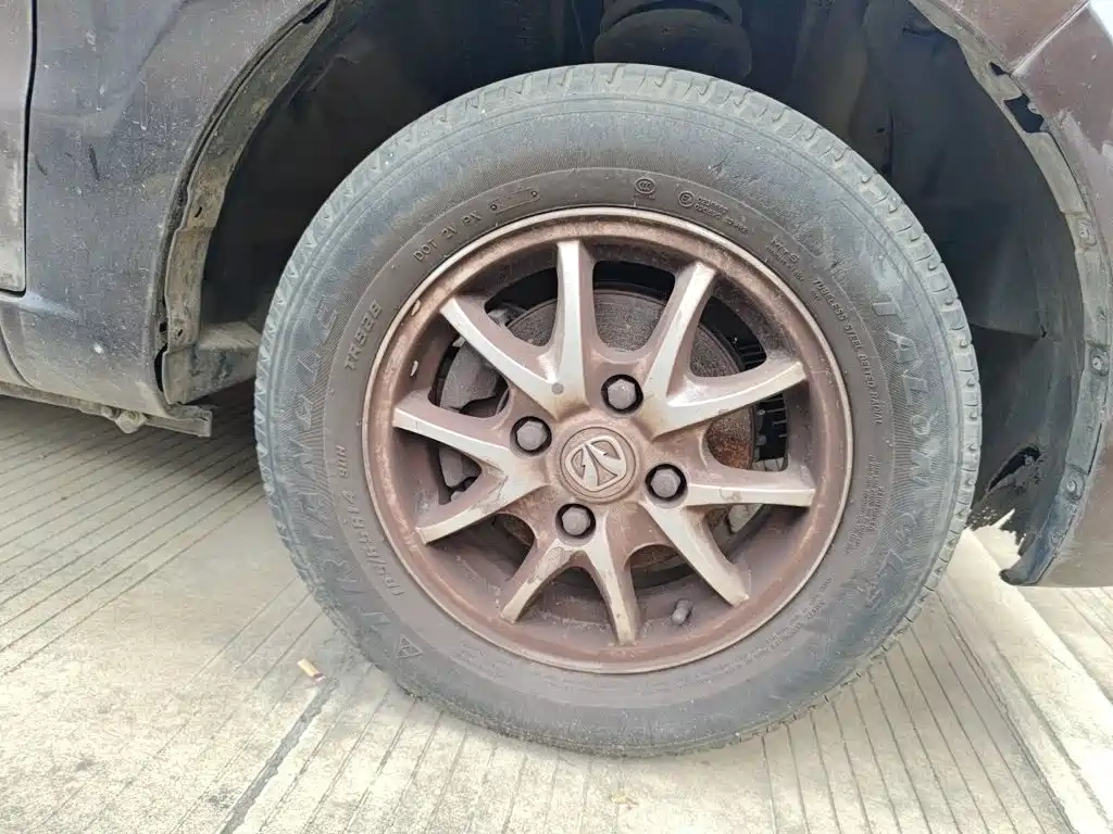BAW Weiwang M30 — миниатюра 10