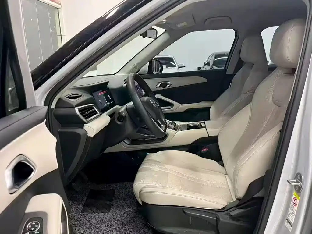 BYD Yuan UP — миниатюра 4
