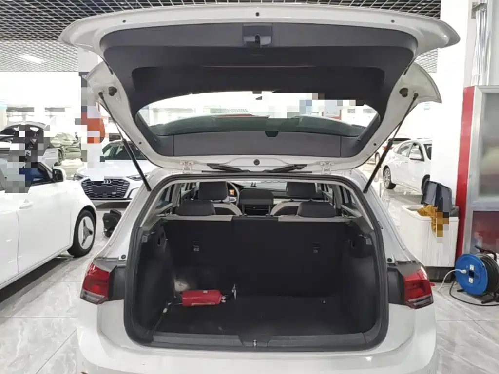 Volkswagen Golf — миниатюра 16