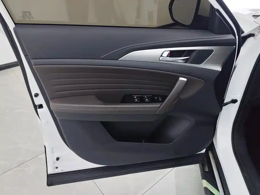 Changan CS35PLUS — миниатюра 7
