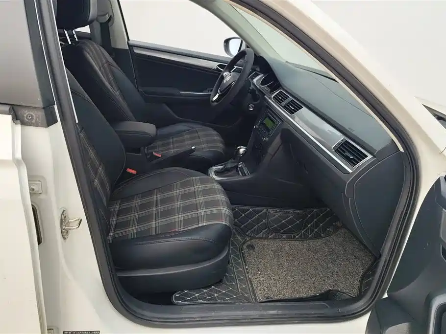 Volkswagen Bora 2018 1.5L AT Fashion