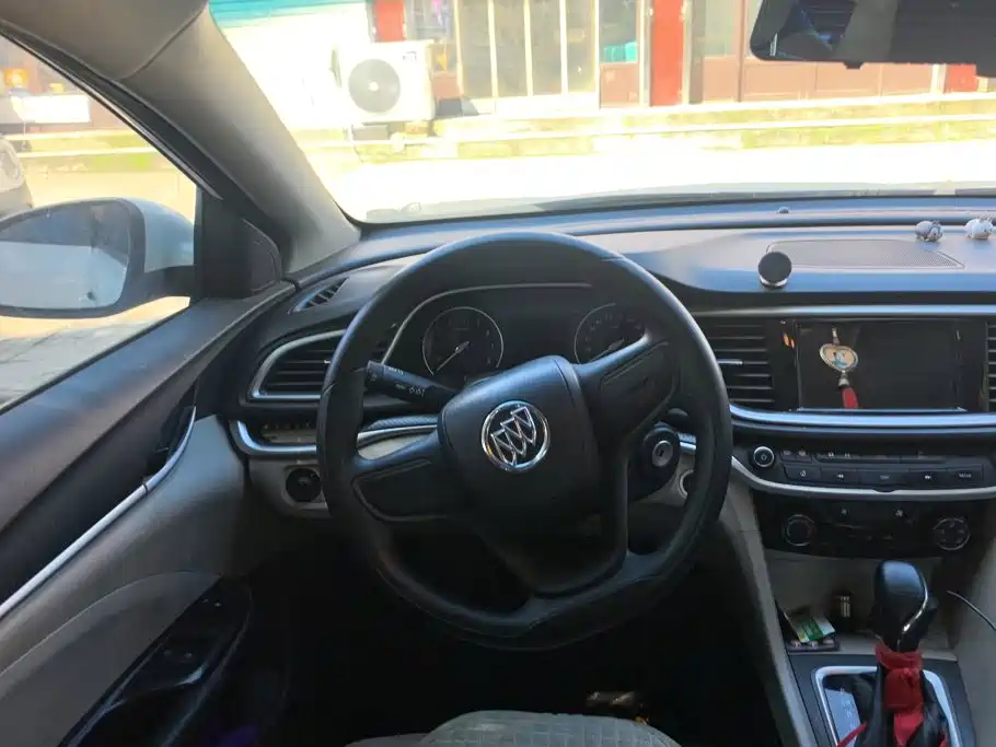 Buick Excelle — миниатюра 15