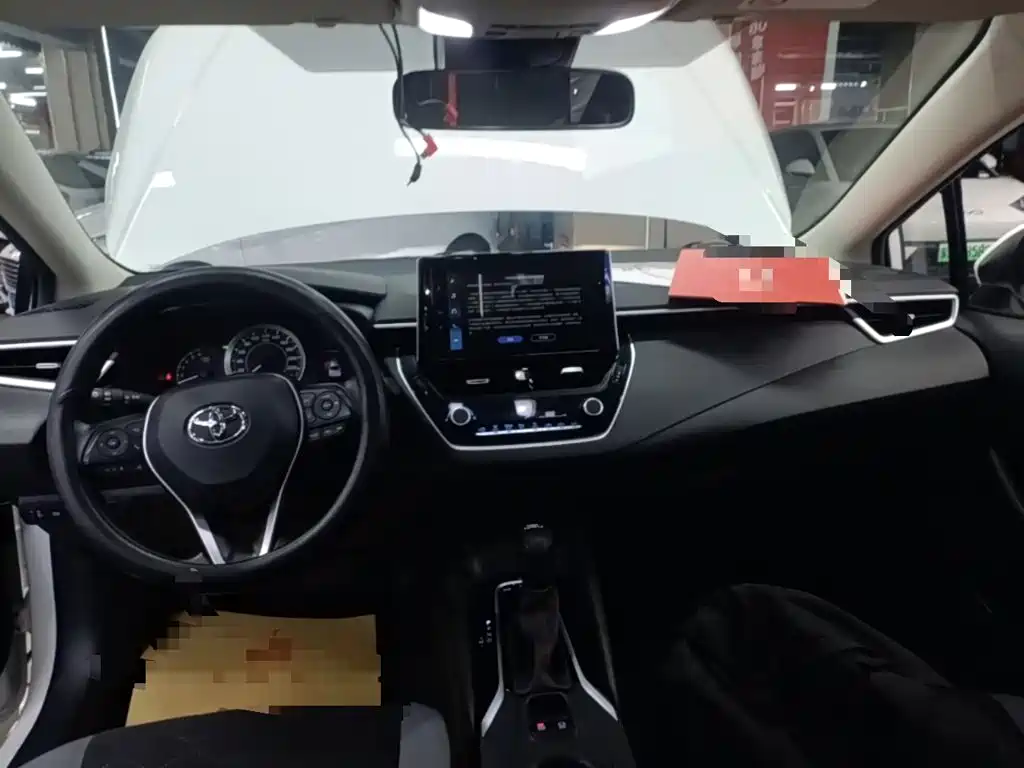 Toyota Corolla — миниатюра 18