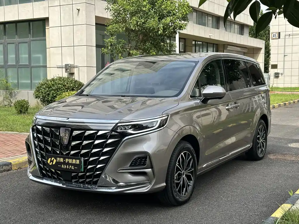 Roewe iMAX8 New Energy