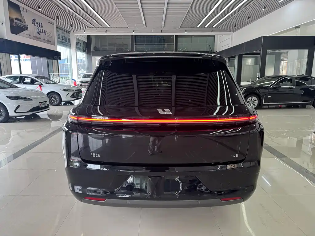 Li Auto IDEAL L8