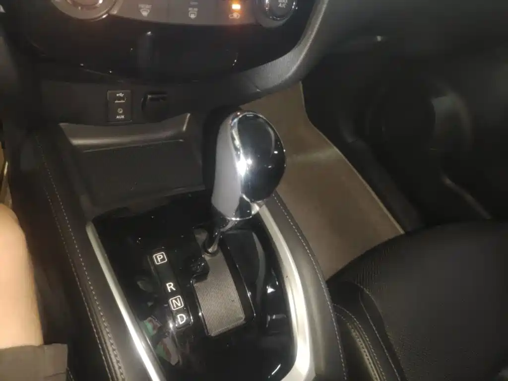 Nissan X-Trail — миниатюра 10