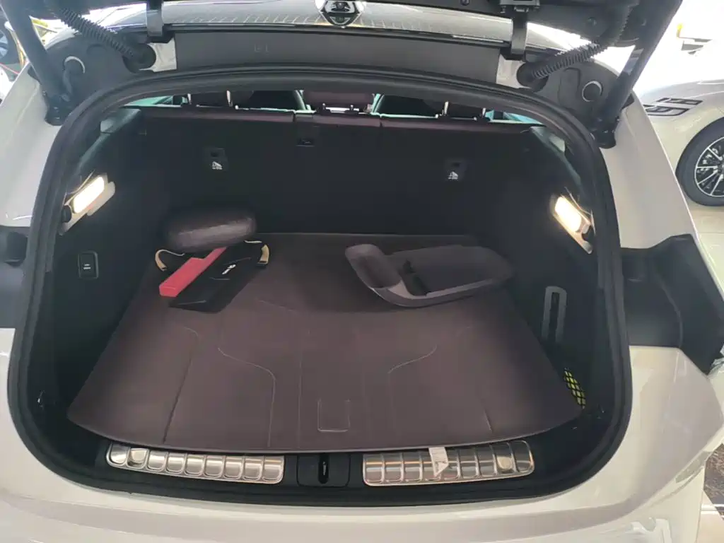 NIO ET5T — миниатюра 19