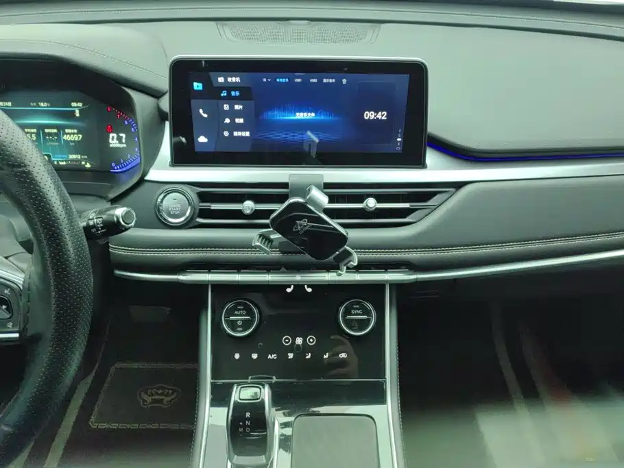 Chery Tiggo 8 — миниатюра 13