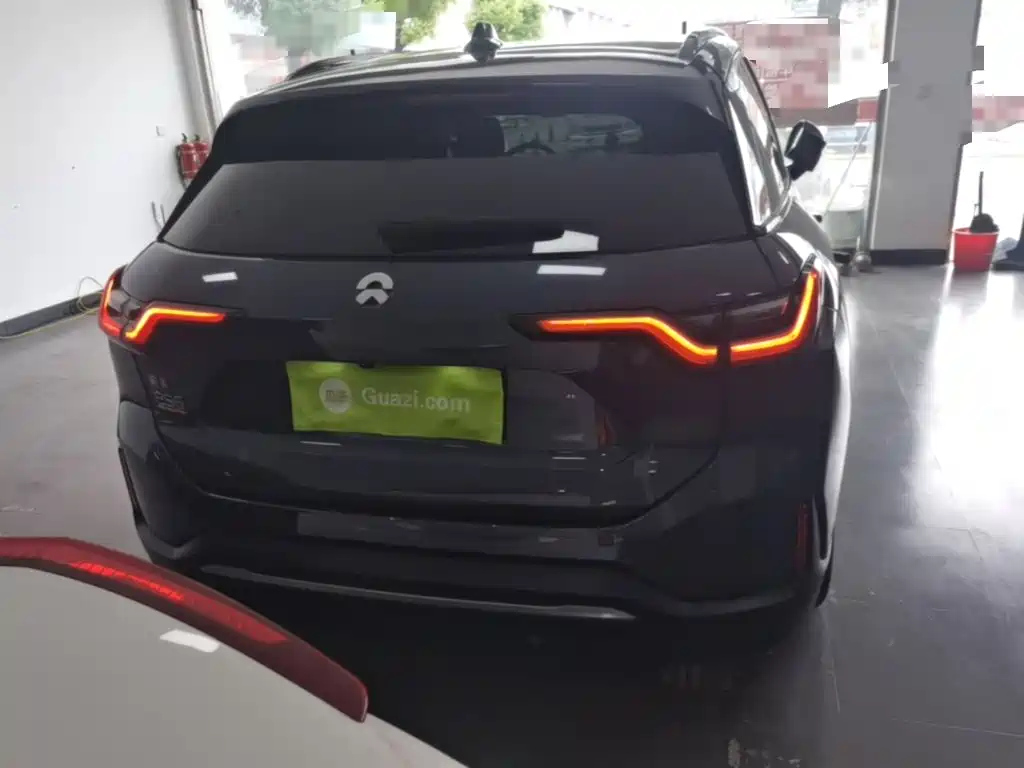 NIO ES6 — миниатюра 6