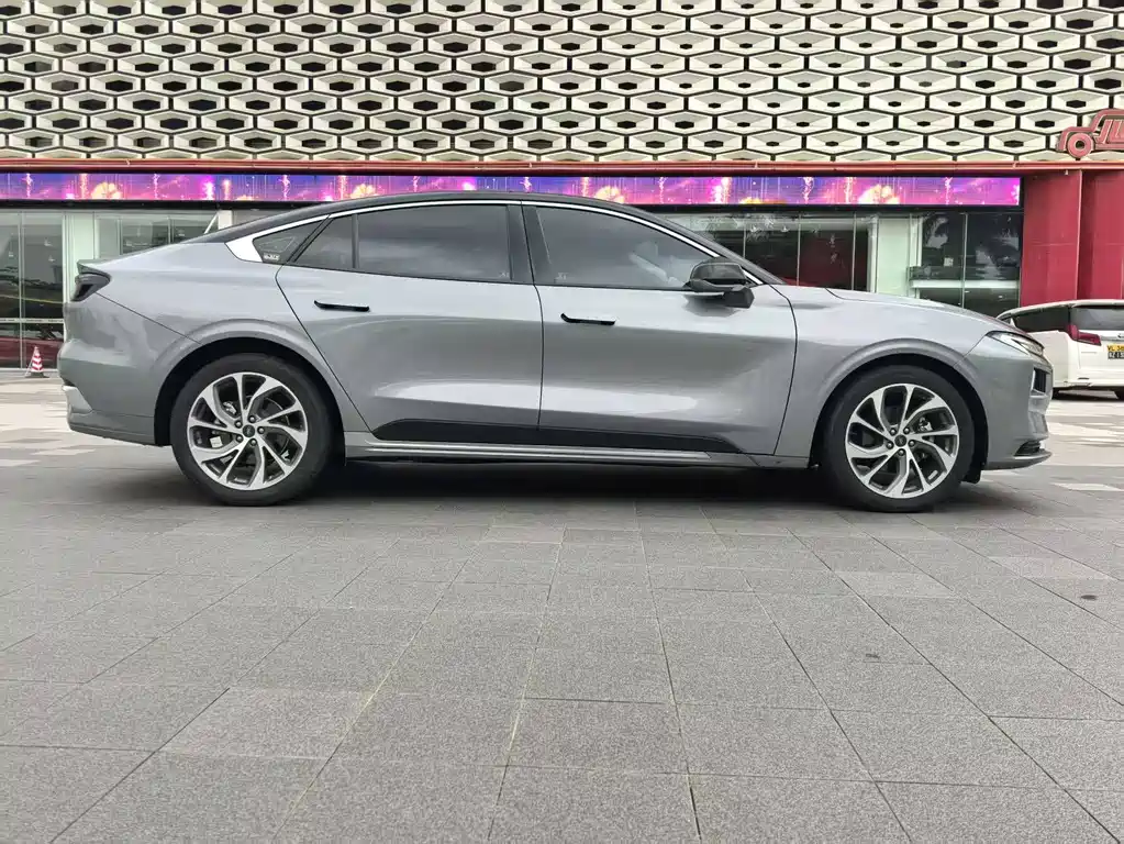 Ford Mondeo — миниатюра 14