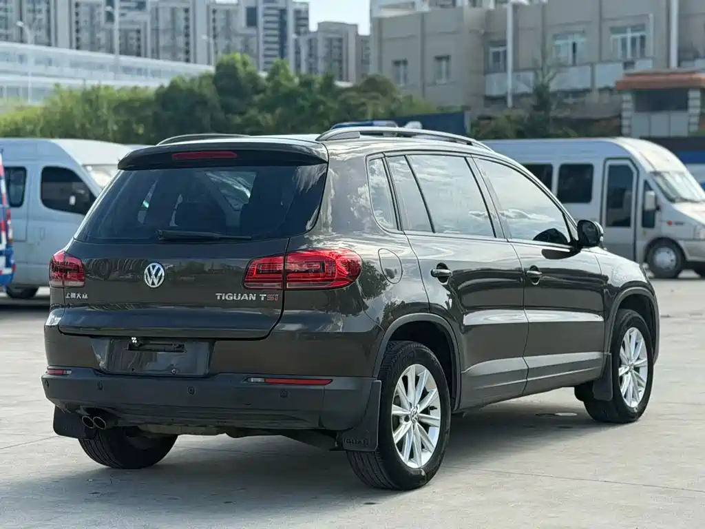 Volkswagen Tiguan — миниатюра 9