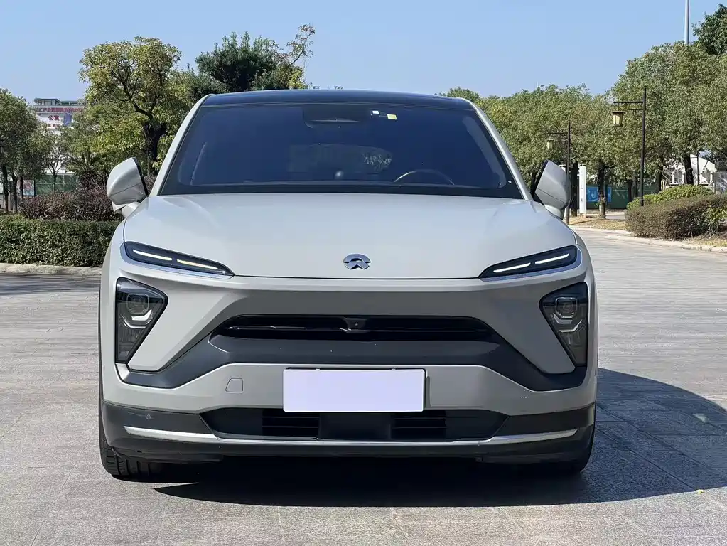 NIO NIO EC6