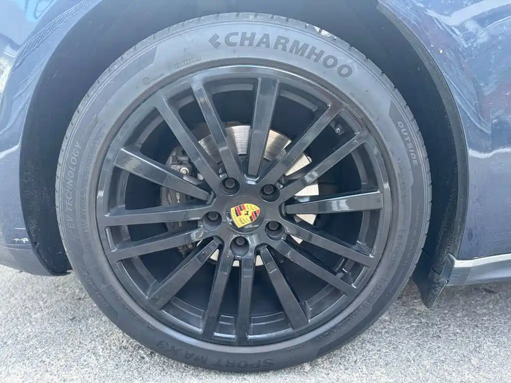 Porsche Panamera — миниатюра 5