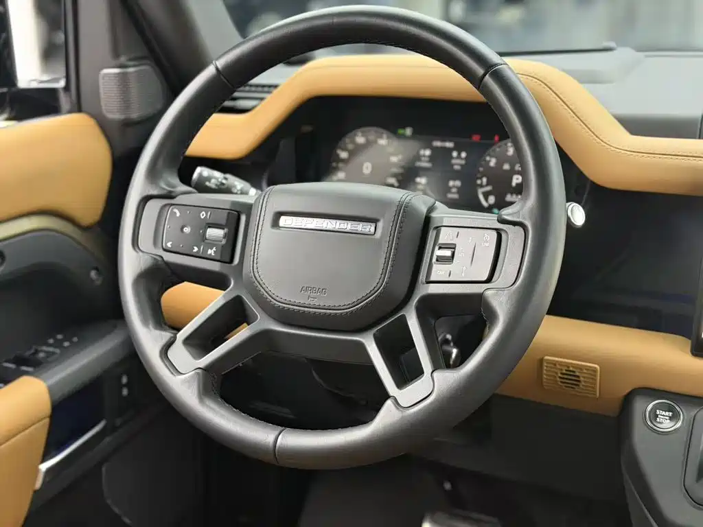 Land Rover Defender — миниатюра 17