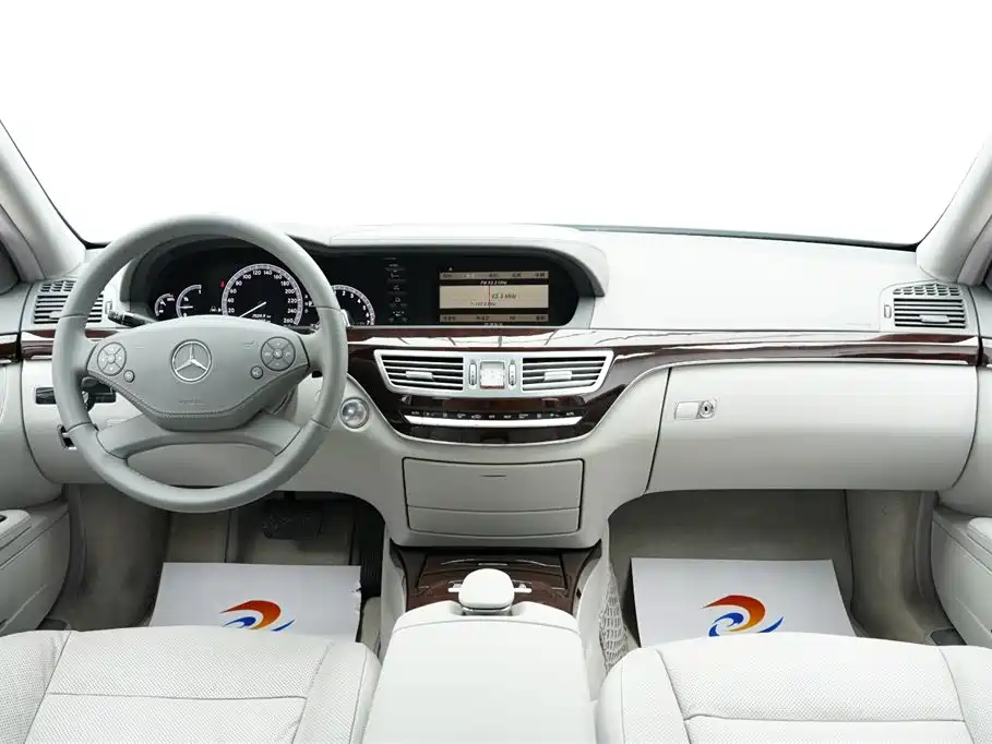 Mercedes-Benz S-Class S 2010 S 300 L Luxury