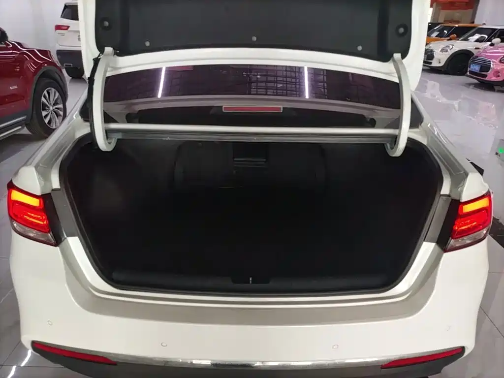 Kia K4 — миниатюра 19