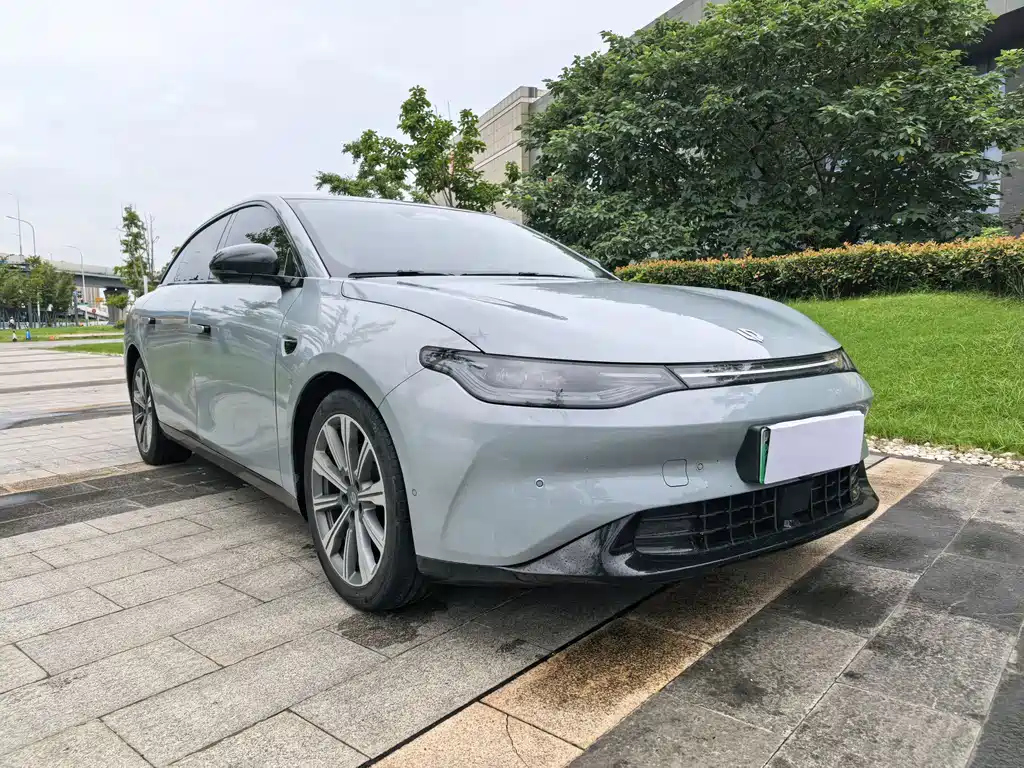 Leapmotor Leapmotor C01 — миниатюра 3