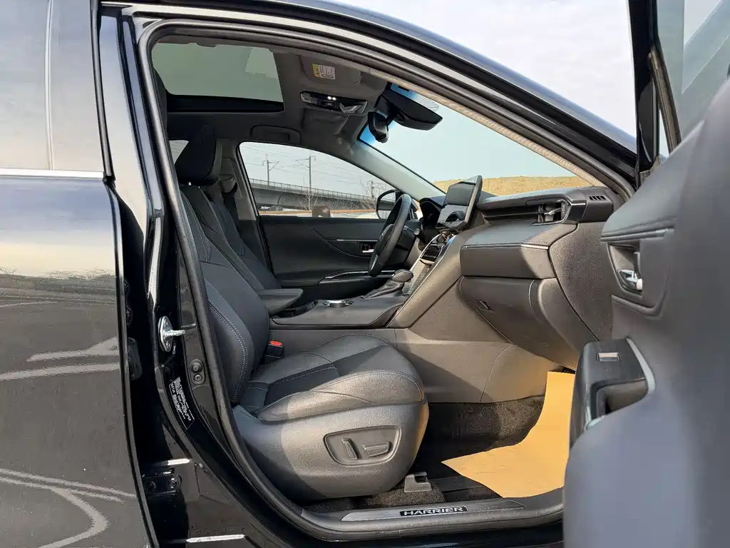 TOYOTA LING FANG HARRIER