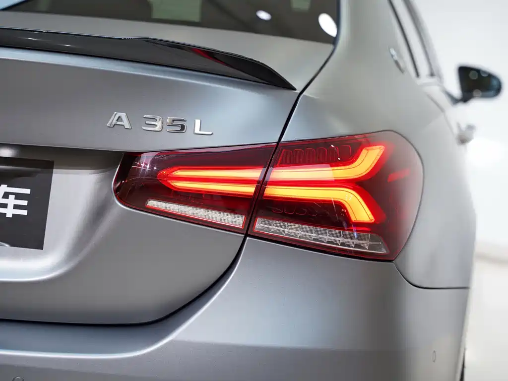 Mercedes-Benz A-Class AMG AMG A 35 L 4MATIC, фото 8