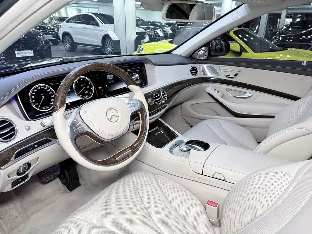 Mercedes-Benz Maybach S-Class S 2015 S 400 4MATIC
