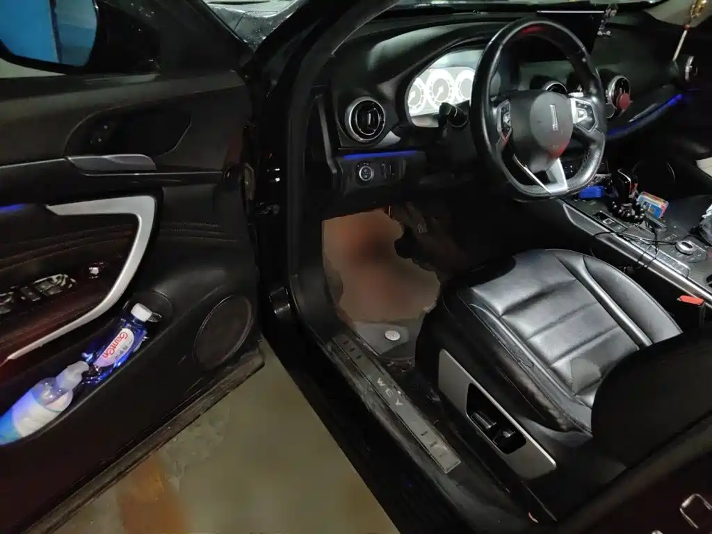 Wey Wey VV7 — миниатюра 12