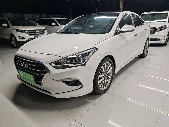 MODERN NAME PICTURE 2020