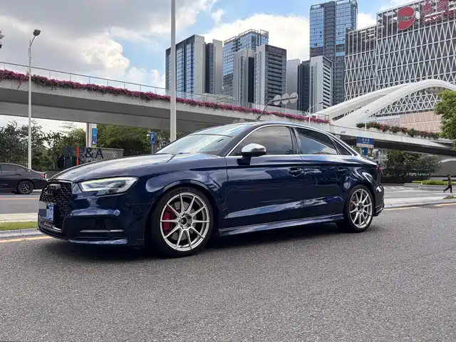 Audi S 3 2017 S 3 2.0 T Limousine — фото 1