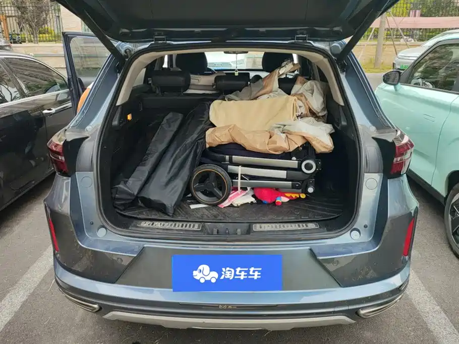 Exeed Zhaofeng — миниатюра 4