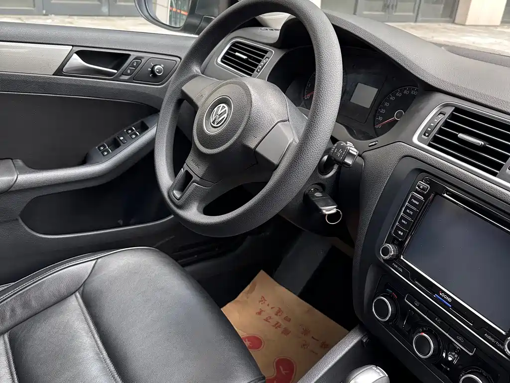 Volkswagen Sagitar — миниатюра 10