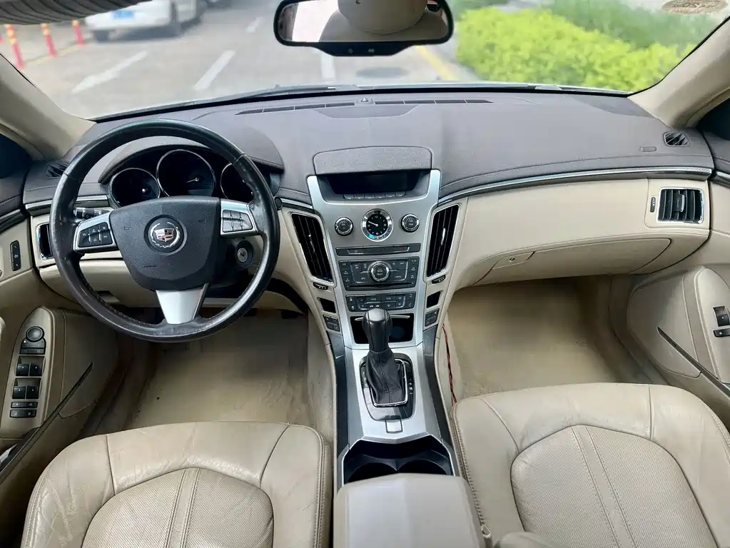Cadillac CTS — миниатюра 9