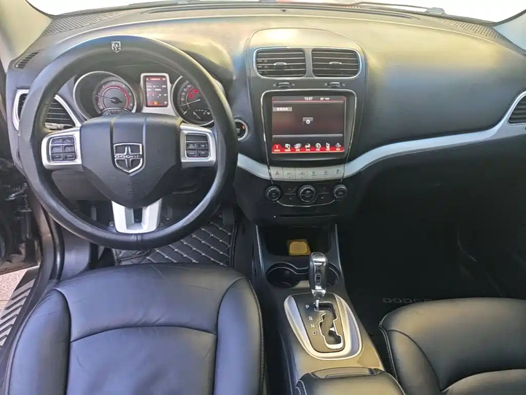 Dodge Journey — миниатюра 10