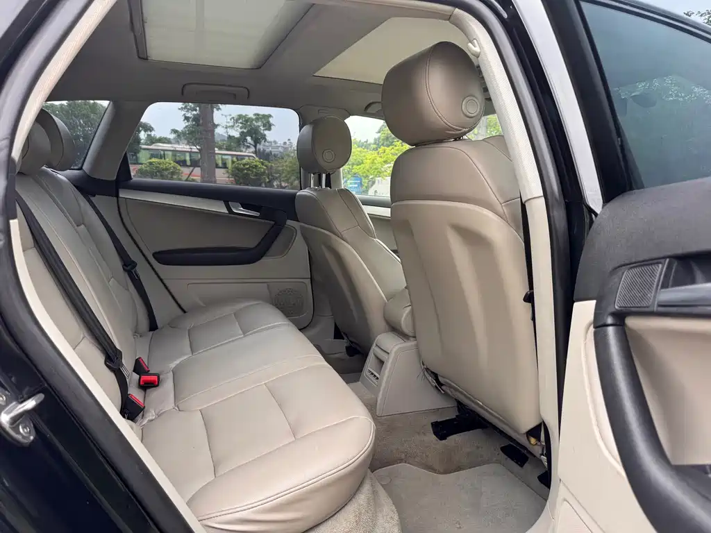 Audi A3 (Import) Sportback 30 TFSI Luxury Type, фото 15