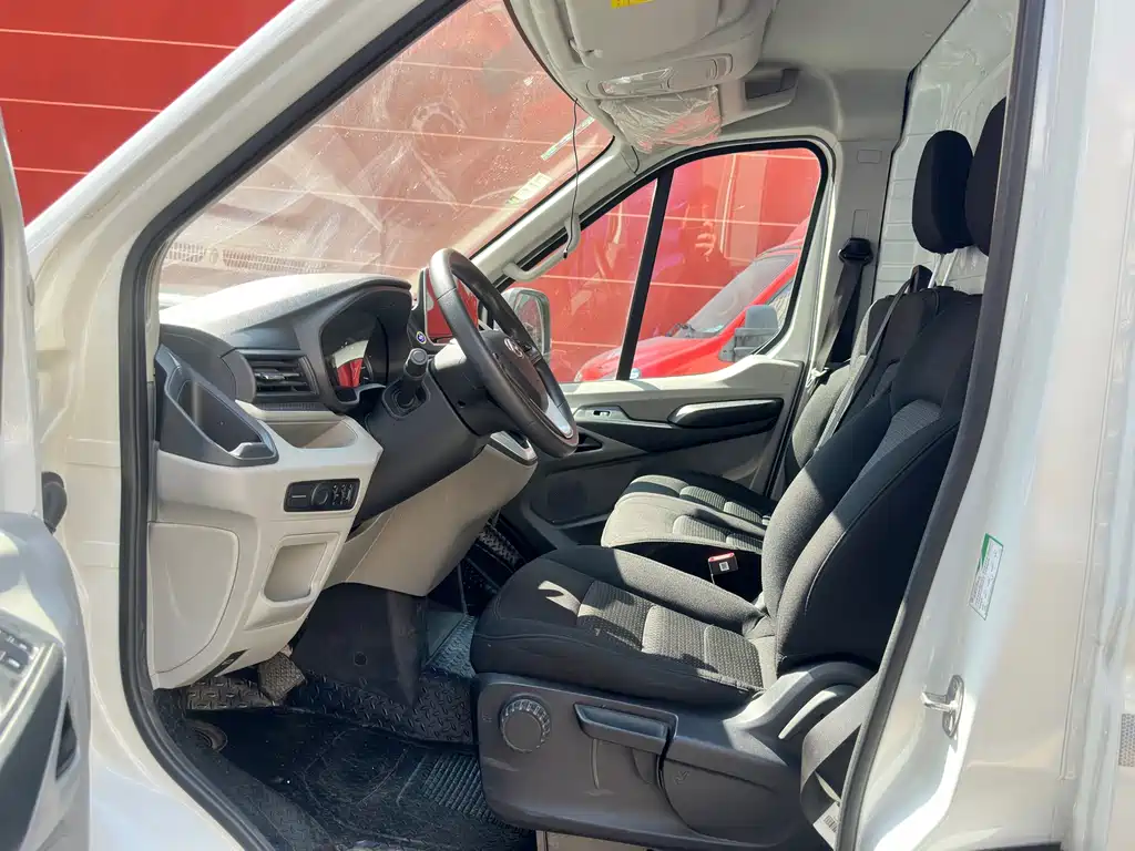 SAIC MAXUS XINTU V90