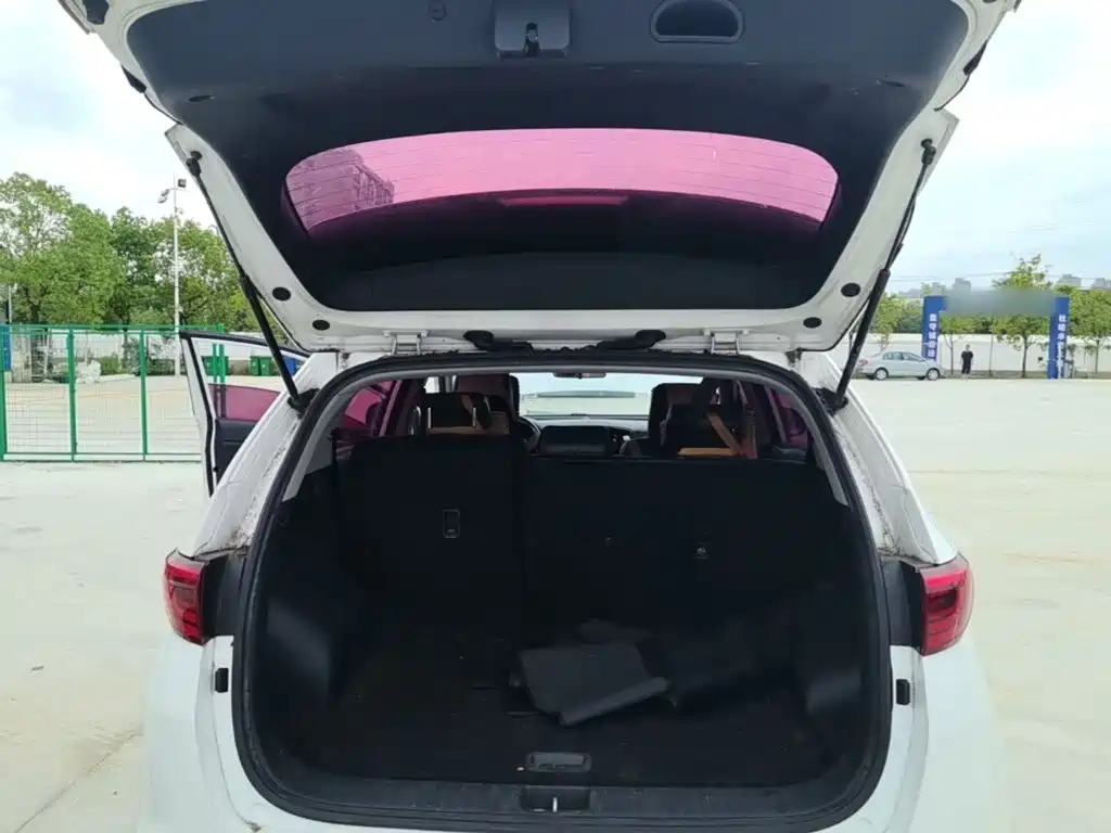 Kia KX5 — миниатюра 19